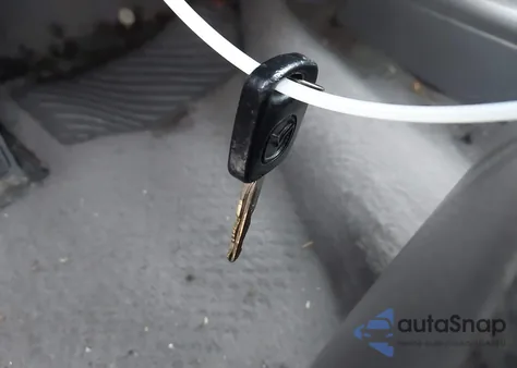 2001 Mazda Tribute Dx V6 z USA, uszkodzony, nr VIN 4F2YU06161KM60082